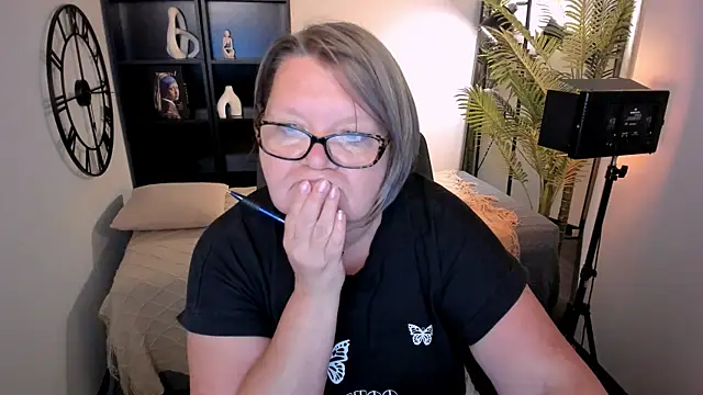 Shannonshine's Live XXX Chat
