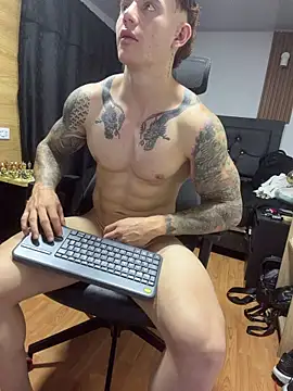 Živý XXX chat paulthompson_