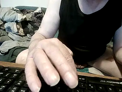 bodo1957 – Naživo XXX chat