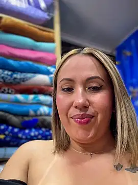 VIOLETA-25_ Live XXX-chat