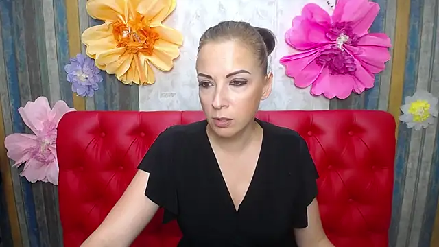 ElizabethSho: απευθείας συνομιλία ΧΧΧ