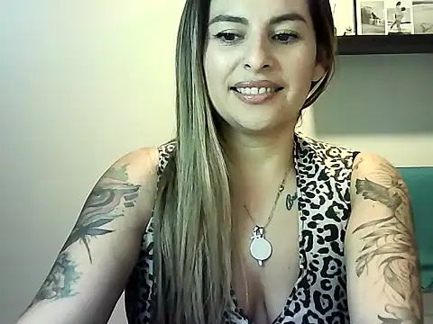 Chat XXX ao vivo de Valery__Rouse_