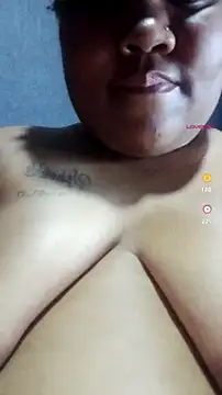 ChubbyMidgetxxx19 – Naživo XXX chat