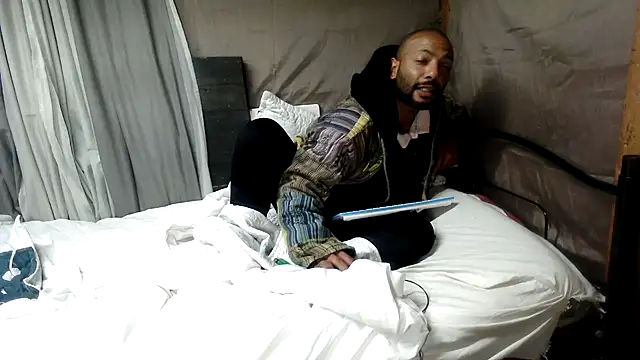 Chat +18 de Camodick ao vivo
