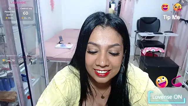 titsbiglovers – Live XXX-chat