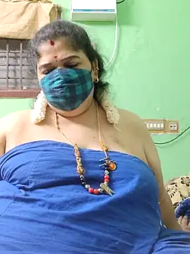 Tamil-mayasri élő XXX-chatje