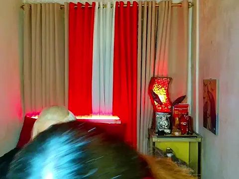 Phenomenal_Shemale's Live XXX Chat