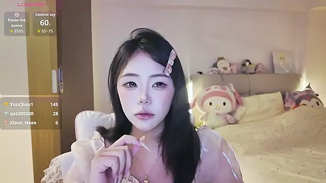 Chat XXX ao vivo de Jolie-22