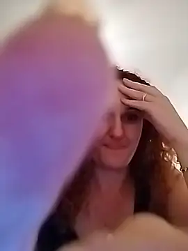 Živý XXX chat KarinaFlower99