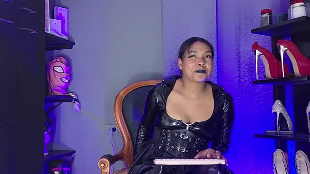 AntonelaVargas' Live XXX Chat