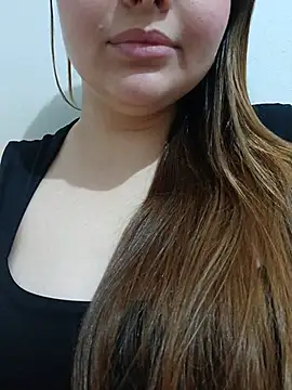 Chat XXX ao vivo de Klara2221