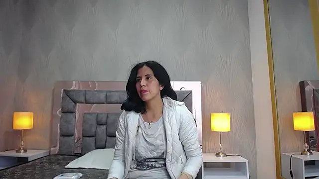 XXX chat uživo modela GiselaZivic