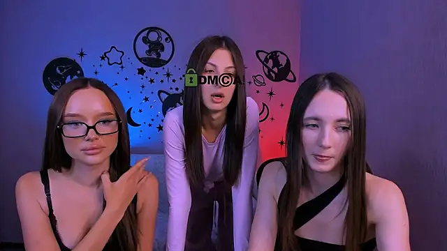bella_dorn Adlı Modelin Web Kamerası Şovu