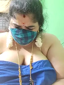 Tamil-mayasri's Live XXX Chat