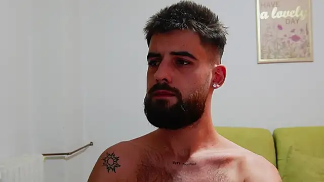 HairyRobxxx's Live XXX Chat