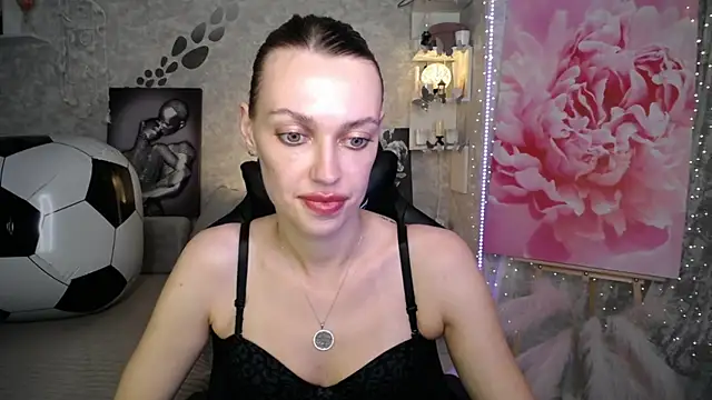 NickyAdamidi Live XXX-Chat