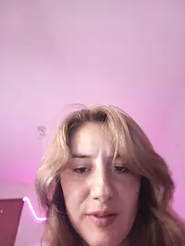 Živý XXX chat LuisaLean