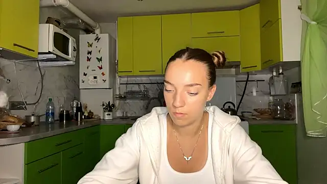 TanyaSavela – webcam-show