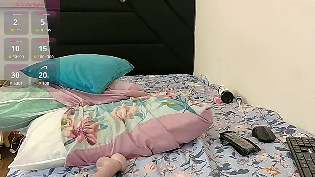 tightlittleebony: απευθείας συνομιλία ΧΧΧ