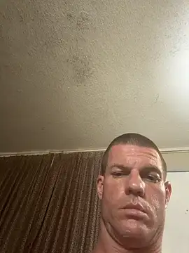 Онлайн чат XXX JockNThirsty