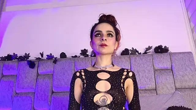 Czat XXX na żywo – Alice_noir