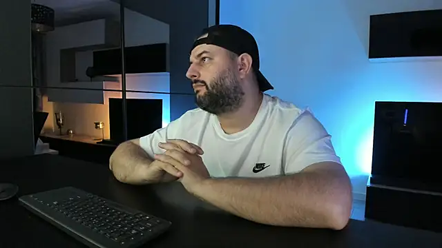 DravenPeak Live XXX-Chat