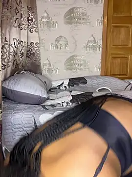 Bellabootie Adlı Modelin Canlı XXX Sohbeti
