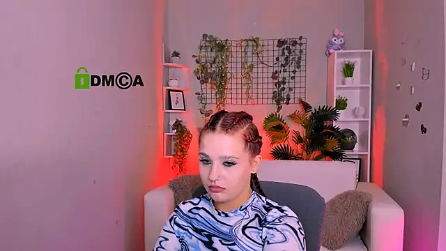 juliet_roseee élő XXX-chatje