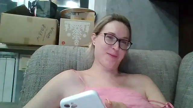 Jugira 라이브 XXX 채팅