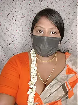 Tamil_Romantic_Saro's Live XXX Chat