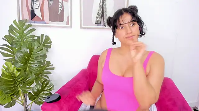 niia7's Live XXX Chat