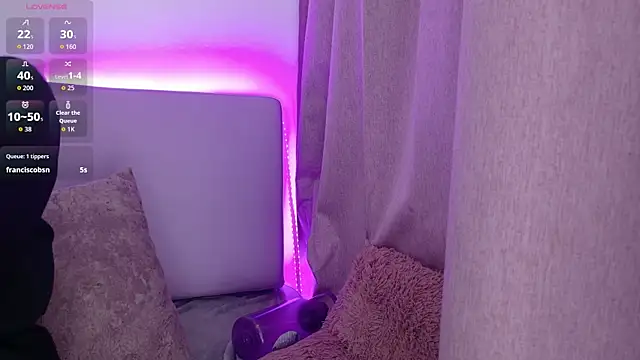 XXX chat uživo modela Carolina_Bloom