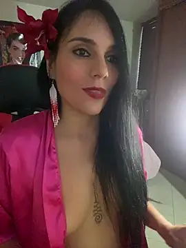 Miaswwe Chat XXX live