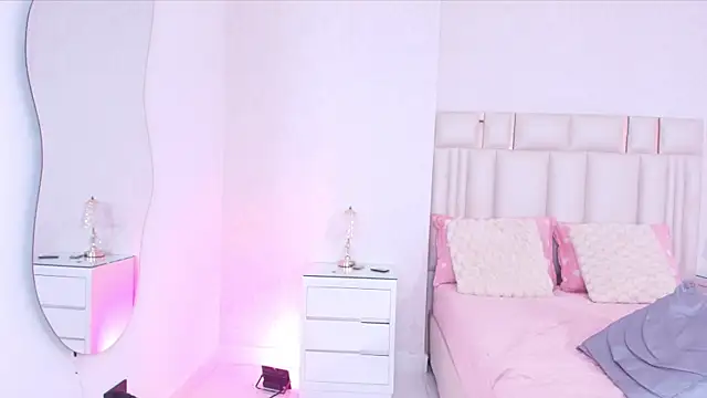 alanarose18 现场XXX聊天