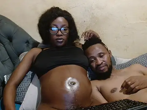 Онлайн чат XXX PreggyMandyxx