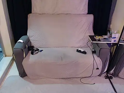 Živý XXX chat RubberGummi