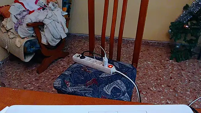 pomposa18xxx Шоу с уебкамера