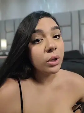 Salo_Angel__ XXX чат на живо