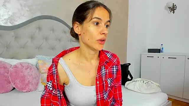 Chatroom XXX en direct de JennaMyers