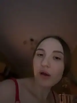 XXX chat uživo modela MalinkaJoy