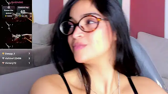 Chatroom XXX en direct de VanessaDoofenshmirtz
