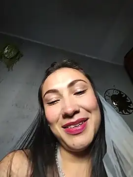 Ivonny911 现场XXX聊天