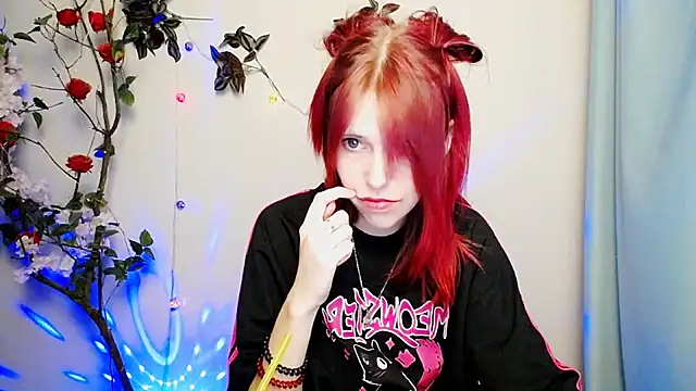 GuessMe___n Live XXX chat