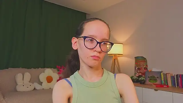 BettyBrowni élő XXX-chatje