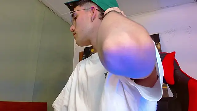alexgiraldo__'s Live XXX Chat