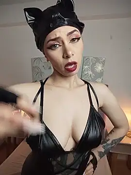 Онлайн чат XXX Cassie_Cage