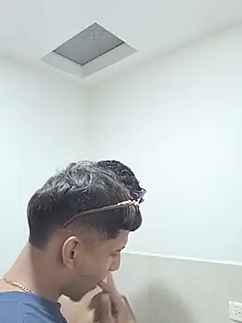 Yeff_26n Live XXX chat