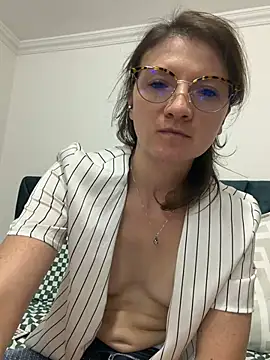 Chat +18 de Cherryxx ao vivo