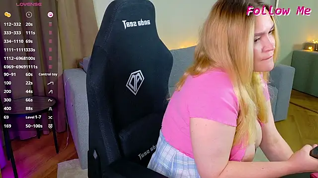 Chat +18 de LightKisss ao vivo
