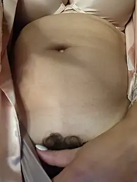 XXX chat uživo modela Mazlik27